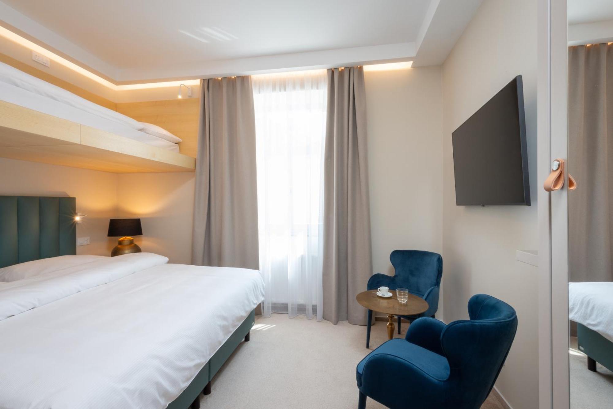 Pappas Hotel&Studio Podebrady Exterior photo